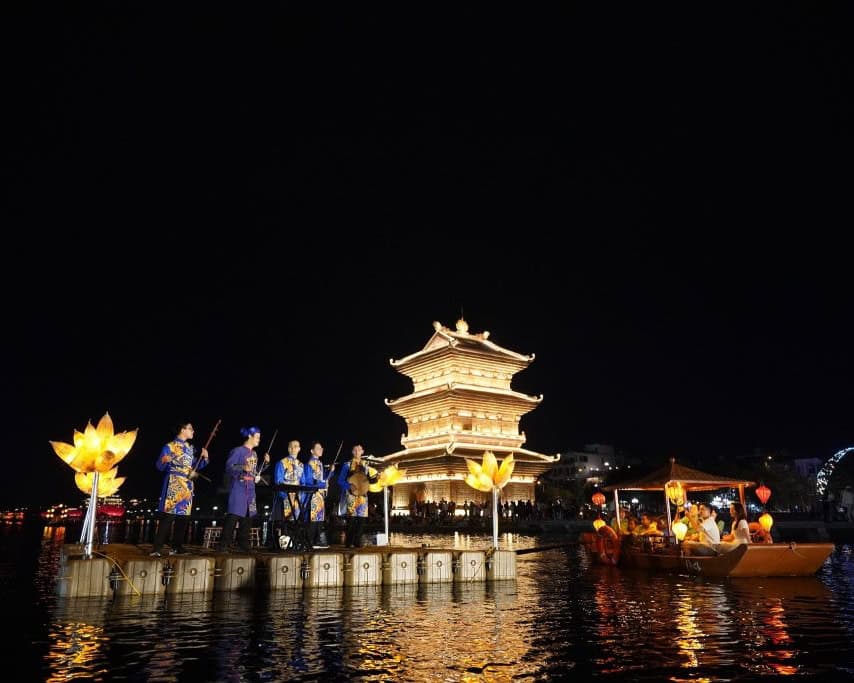 du lich pho co hoa lu 1 1024x683 Cropped