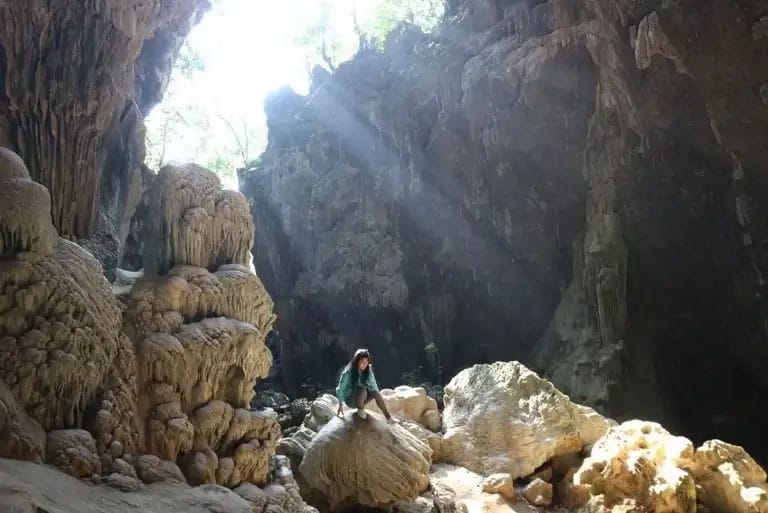 Cueva Chieu